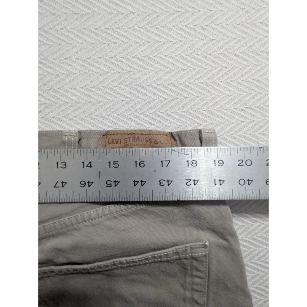 Levi's 501 Jeans Mens 36x30 Khaki Tan Button Fly Straight Leg‎ Cotton